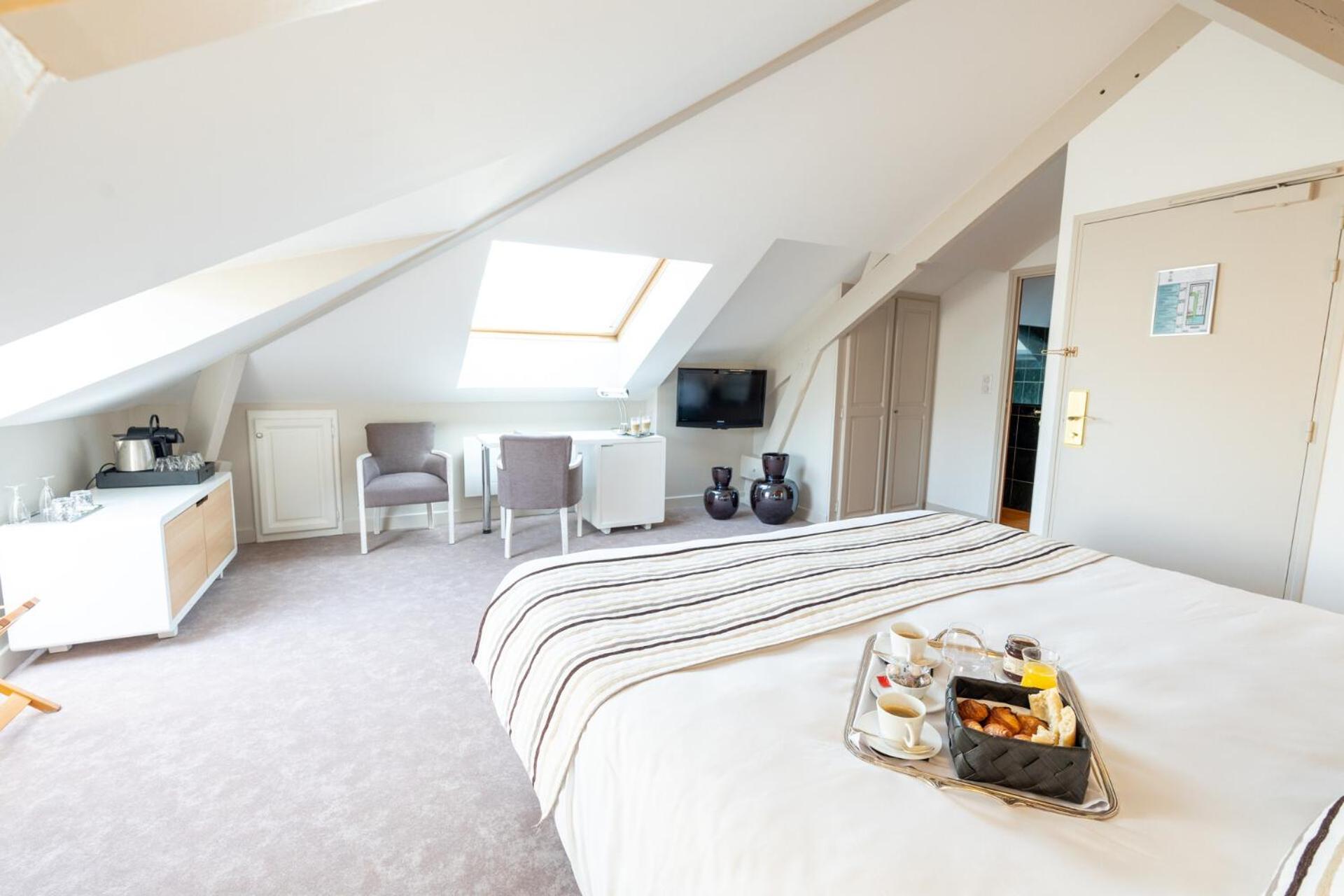 Hotel D'Angleterre Châlons-en-Champagne Zewnętrze zdjęcie