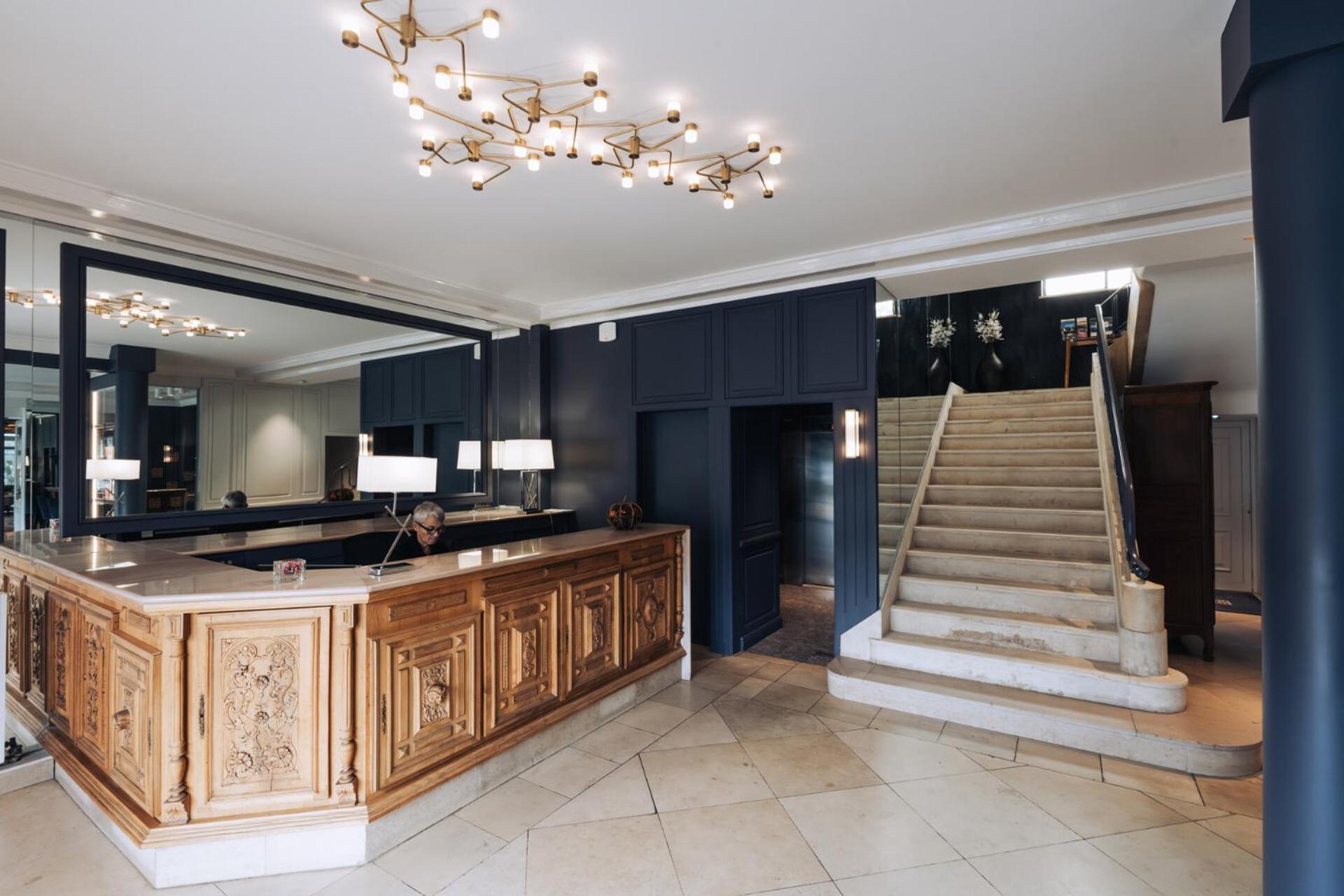 Hotel D'Angleterre Châlons-en-Champagne Zewnętrze zdjęcie