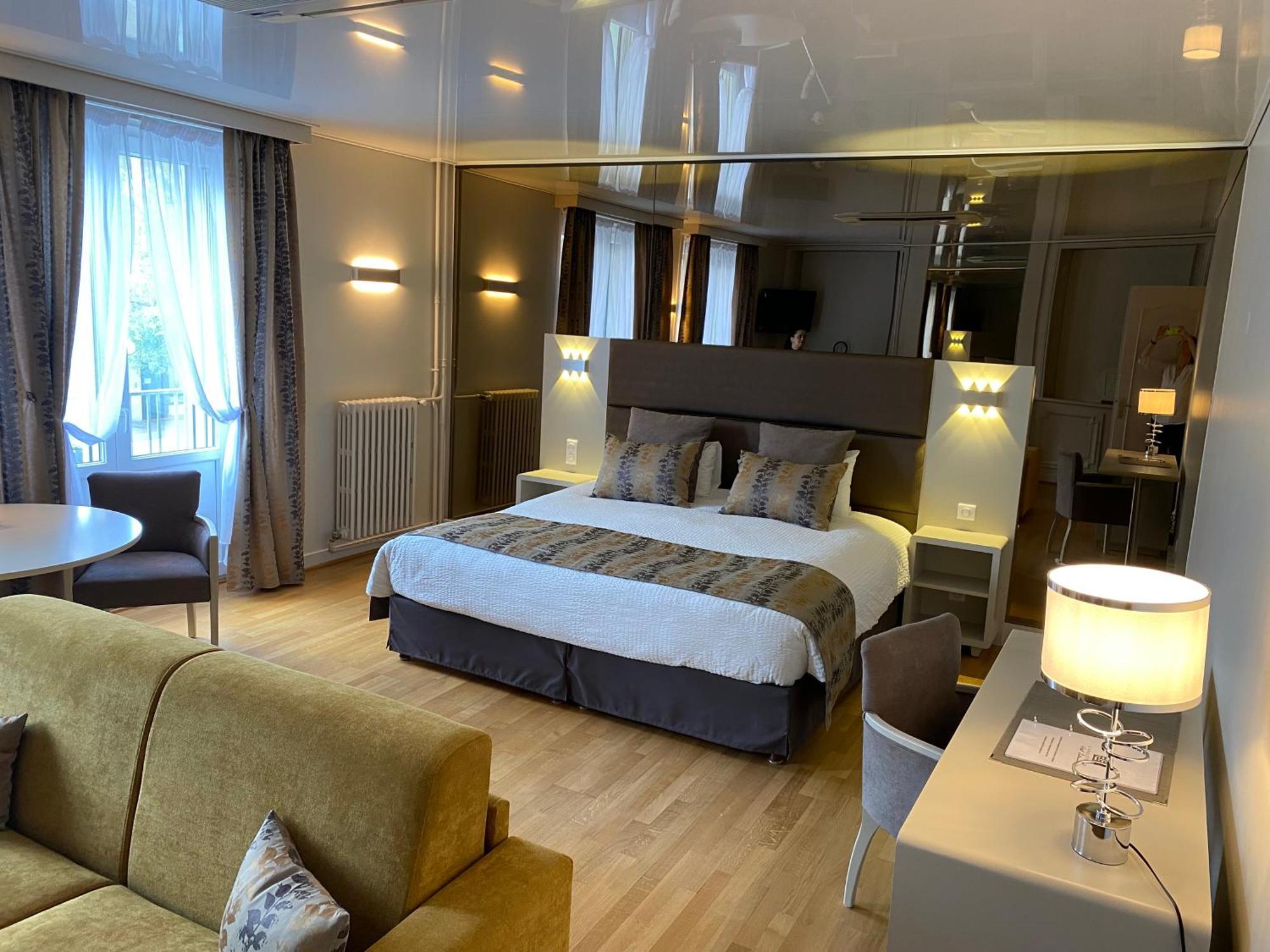 Hotel D'Angleterre Châlons-en-Champagne Zewnętrze zdjęcie