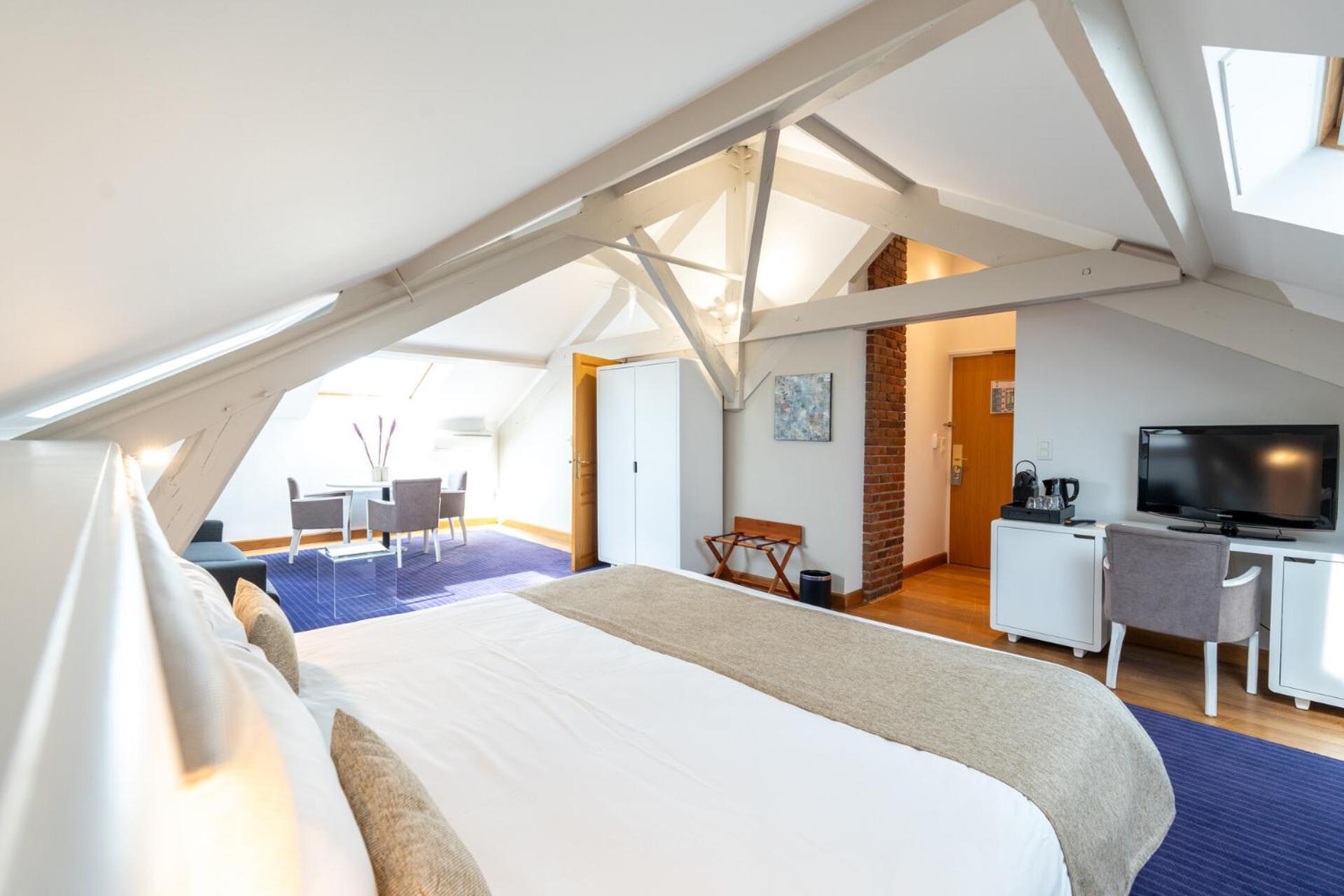 Hotel D'Angleterre Châlons-en-Champagne Zewnętrze zdjęcie