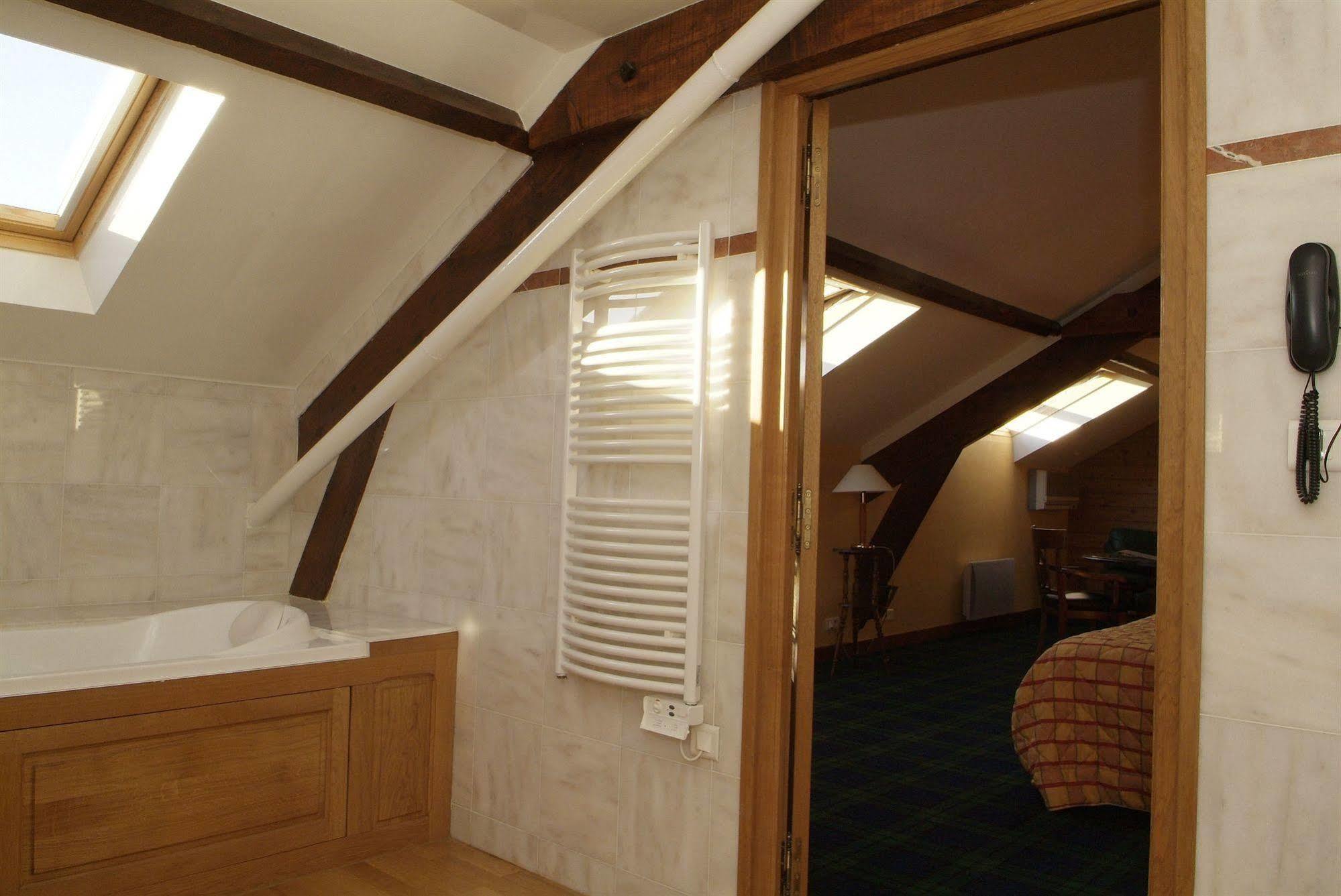 Hotel D'Angleterre Châlons-en-Champagne Zewnętrze zdjęcie